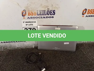 LOTE 279 - 01 TABLET SAMSUNG TAB2 TELA 10.1” COM CABO. (NO ESTADO) ATENÇÃO! FAZER A VISITAÇÃO ANTES DE ARREMATAR, NÃO SABEMOS SE FUNCIONA. LEILÃO NÃO TEM GARANTIA E NEM DEVOLUÇÃO, SUJEITO A POSSÍVEIS AVARIAS VISÍVEIS/OCULTAS E/OU AUSÊNCIA DE COMPONENTES.