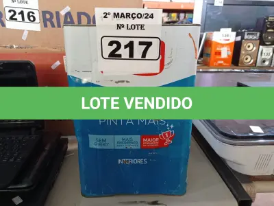 LOTE 217 - 01 LATA DE TINTA IQUINE DIATEX PINTA MAIS 18L COR CAMARÃO. (NO ESTADO) ATENÇÃO! FAZER A VISITAÇÃO ANTES DE ARREMATAR, NÃO SABEMOS SE FUNCIONA. LEILÃO NÃO TEM GARANTIA E NEM DEVOLUÇÃO, SUJEITO A POSSÍVEIS AVARIAS VISÍVEIS/OCULTAS E/OU AUSÊNCIA DE COMPONENTES.