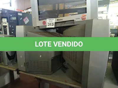 LOTE 313 - 03 TV’S DE TUBO MARCAS E MODELOS DIVERSOS. (NO ESTADO) ATENÇÃO! FAZER A VISITAÇÃO ANTES DE ARREMATAR, NÃO SABEMOS SE FUNCIONA. LEILÃO NÃO TEM GARANTIA E NEM DEVOLUÇÃO, SUJEITO A POSSÍVEIS AVARIAS VISÍVEIS/OCULTAS E/OU AUSÊNCIA DE COMPONENTES.