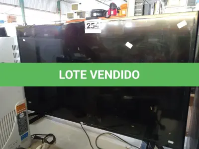 LOTE 254 - 01 TV SAMSUNG 48” POL PARA RETIRADA DE PEÇAS. (NO ESTADO) ATENÇÃO! FAZER A VISITAÇÃO ANTES DE ARREMATAR, NÃO SABEMOS SE FUNCIONA. LEILÃO NÃO TEM GARANTIA E NEM DEVOLUÇÃO, SUJEITO A POSSÍVEIS AVARIAS VISÍVEIS/OCULTAS E/OU AUSÊNCIA DE COMPONENTES.
