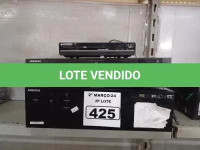 LOTE 425 - 01 RECEIVER E 03 APARELHOS DE DVD MARCAS E MODELOS DIVERSOS. (NO ESTADO) ATENÇÃO! FAZER A VISITAÇÃO ANTES DE ARREMATAR, NÃO SABEMOS SE FUNCIONA. LEILÃO NÃO TEM GARANTIA E NEM DEVOLUÇÃO, SUJEITO A POSSÍVEIS AVARIAS VISÍVEIS/OCULTAS E/OU AUSÊNCIA DE COMPONENTES.