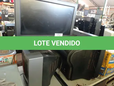 LOTE 325 - 02 TV’S DE TUBO E 01 TV LG 26” MARCAS E MODELOS DIVERSOS PARA RETIRADA DE PEÇAS. (NO ESTADO) ATENÇÃO! FAZER A VISITAÇÃO ANTES DE ARREMATAR, NÃO SABEMOS SE FUNCIONA. LEILÃO NÃO TEM GARANTIA E NEM DEVOLUÇÃO, SUJEITO A POSSÍVEIS AVARIAS VISÍVEIS/OCULTAS E/OU AUSÊNCIA DE COMPONENTES.