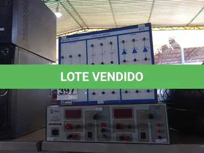 LOTE 397 - 01 MODULO DE COMUTAÇÃO E 01 FONTE ESTABILIZADA. (NO ESTADO) ATENÇÃO! FAZER A VISITAÇÃO ANTES DE ARREMATAR, NÃO SABEMOS SE FUNCIONA. LEILÃO NÃO TEM GARANTIA E NEM DEVOLUÇÃO, SUJEITO A POSSÍVEIS AVARIAS VISÍVEIS/OCULTAS E/OU AUSÊNCIA DE COMPONENTES.