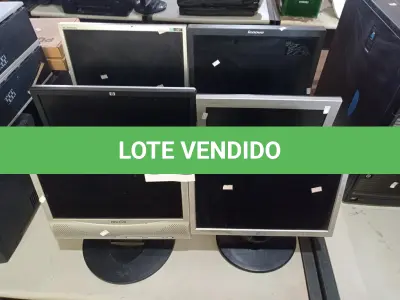 LOTE 262 - 06 MONITORES MARCAS E MODELOS DIVERSOS PARA RETIRADA DE PEÇAS. (NO ESTADO) ATENÇÃO! FAZER A VISITAÇÃO ANTES DE ARREMATAR, NÃO SABEMOS SE FUNCIONA. LEILÃO NÃO TEM GARANTIA E NEM DEVOLUÇÃO, SUJEITO A POSSÍVEIS AVARIAS VISÍVEIS/OCULTAS E/OU AUSÊNCIA DE COMPONENTES.