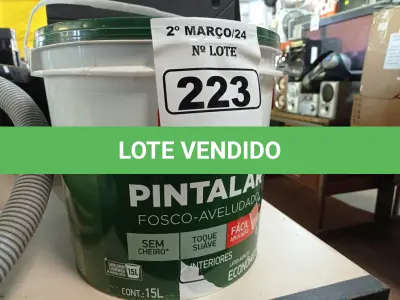 LOTE 223 - 01 BALDE DE TINTA IQUINE PINTALAR FOSCO-AVELUDADO 15L SEM A IDENTIFICAÇÃO DA COR. (NO ESTADO) ATENÇÃO! FAZER A VISITAÇÃO ANTES DE ARREMATAR, NÃO SABEMOS SE FUNCIONA. LEILÃO NÃO TEM GARANTIA E NEM DEVOLUÇÃO, SUJEITO A POSSÍVEIS AVARIAS VISÍVEIS/OCULTAS E/OU AUSÊNCIA DE COMPONENTES.