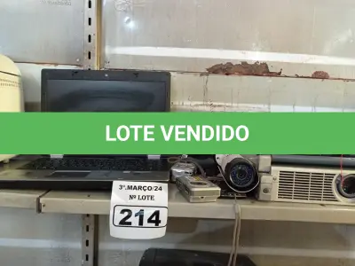 LOTE 214 - 01 NOTEBOOK, 01 PROJETOR MULTIMIDIA, 02 CÂMERAS DE SEGURANÇA, 02 RÁDIOS COMUNICADORES E VÁRIAS CÂMERAS FOTOGRÁFICA MARCAS E MODELOS DIVERSOS. (NO ESTADO) ATENÇÃO! FAZER A VISITAÇÃO ANTES DE ARREMATAR, NÃO SABEMOS SE FUNCIONA. LEILÃO NÃO TEM GARANTIA E NEM DEVOLUÇÃO, SUJEITO A POSSÍVEIS AVARIAS VISÍVEIS/OCULTAS E/OU AUSÊNCIA DE COMPONENTES.