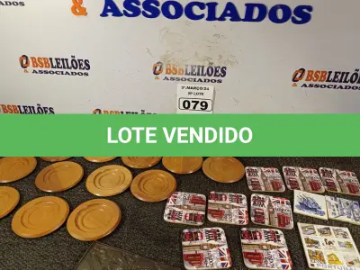 LOTE 079 - 01 LOTE COM OBJETOS DECORATIVOS DIVERSOS. (NO ESTADO) ATENÇÃO! FAZER A VISITAÇÃO ANTES DE ARREMATAR, NÃO SABEMOS SE FUNCIONA. LEILÃO NÃO TEM GARANTIA E NEM DEVOLUÇÃO, SUJEITO A POSSÍVEIS AVARIAS VISÍVEIS/OCULTAS E/OU AUSÊNCIA DE COMPONENTES.