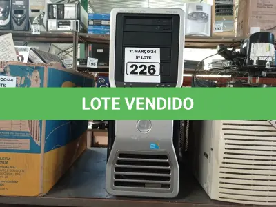 LOTE 226 - 01 SERVIDOR MARCA DELL. (NO ESTADO) ATENÇÃO! FAZER A VISITAÇÃO ANTES DE ARREMATAR, NÃO SABEMOS SE FUNCIONA. LEILÃO NÃO TEM GARANTIA E NEM DEVOLUÇÃO, SUJEITO A POSSÍVEIS AVARIAS VISÍVEIS/OCULTAS E/OU AUSÊNCIA DE COMPONENTES.