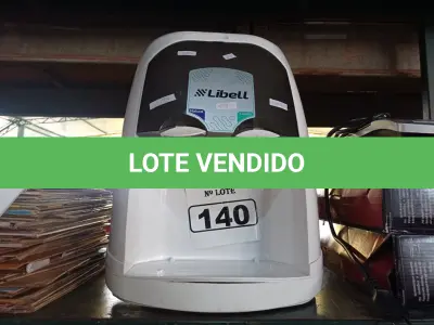 LOTE 140 - 01 BEBEDOURO PARA GARRAFÃO 220V. (NO ESTADO) ATENÇÃO! FAZER A VISITAÇÃO ANTES DE ARREMATAR, NÃO SABEMOS SE FUNCIONA. LEILÃO NÃO TEM GARANTIA E NEM DEVOLUÇÃO, SUJEITO A POSSÍVEIS AVARIAS VISÍVEIS/OCULTAS E/OU AUSÊNCIA DE COMPONENTES.