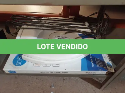 LOTE 184 - 02 ASSENTOS PARA VASO SANITÁRIO E VÁRIAS RESISTÊNCIAS. (NO ESTADO) ATENÇÃO! FAZER A VISITAÇÃO ANTES DE ARREMATAR, NÃO SABEMOS SE FUNCIONA. LEILÃO NÃO TEM GARANTIA E NEM DEVOLUÇÃO, SUJEITO A POSSÍVEIS AVARIAS VISÍVEIS/OCULTAS E/OU AUSÊNCIA DE COMPONENTES.