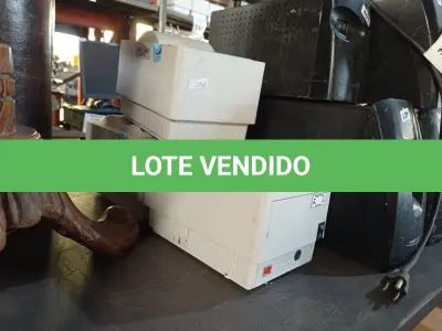LOTE 235 - 03 IMPRESSORAS DE CUPOM. (NO ESTADO) ATENÇÃO! FAZER A VISITAÇÃO ANTES DE ARREMATAR, NÃO SABEMOS SE FUNCIONA. LEILÃO NÃO TEM GARANTIA E NEM DEVOLUÇÃO, SUJEITO A POSSÍVEIS AVARIAS VISÍVEIS/OCULTAS E/OU AUSÊNCIA DE COMPONENTES.