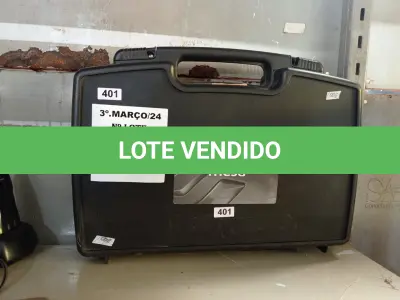 LOTE 213 - 01 GPS JUNIPER MESA COM MALETA. (NO ESTADO) ATENÇÃO! FAZER A VISITAÇÃO ANTES DE ARREMATAR, NÃO SABEMOS SE FUNCIONA. LEILÃO NÃO TEM GARANTIA E NEM DEVOLUÇÃO, SUJEITO A POSSÍVEIS AVARIAS VISÍVEIS/OCULTAS E/OU AUSÊNCIA DE COMPONENTES.