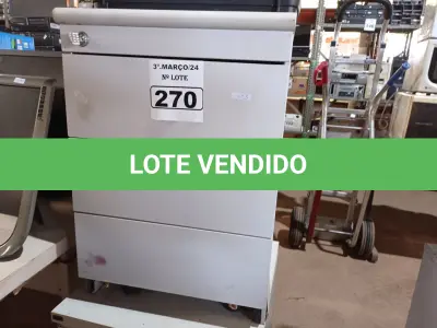 LOTE 270 - 02 GAVETEIROS EM MADEIRA COM 03 GAVETAS. (NO ESTADO) ATENÇÃO! FAZER A VISITAÇÃO ANTES DE ARREMATAR, NÃO SABEMOS SE FUNCIONA. LEILÃO NÃO TEM GARANTIA E NEM DEVOLUÇÃO, SUJEITO A POSSÍVEIS AVARIAS VISÍVEIS/OCULTAS E/OU AUSÊNCIA DE COMPONENTES.