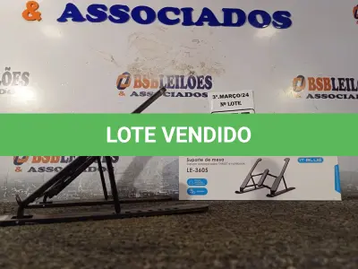 LOTE 075 - 01 SUPORTE DE MESA PARA NOTEBOOK. (NO ESTADO) ATENÇÃO! FAZER A VISITAÇÃO ANTES DE ARREMATAR, NÃO SABEMOS SE FUNCIONA. LEILÃO NÃO TEM GARANTIA E NEM DEVOLUÇÃO, SUJEITO A POSSÍVEIS AVARIAS VISÍVEIS/OCULTAS E/OU AUSÊNCIA DE COMPONENTES.