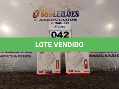 LOTE 042 - 02 CARREGADORES USB TIPO “C”. (NO ESTADO) ATENÇÃO! FAZER A VISITAÇÃO ANTES DE ARREMATAR, NÃO SABEMOS SE FUNCIONA. LEILÃO NÃO TEM GARANTIA E NEM DEVOLUÇÃO, SUJEITO A POSSÍVEIS AVARIAS VISÍVEIS/OCULTAS E/OU AUSÊNCIA DE COMPONENTES.