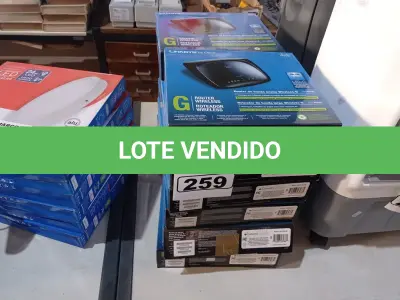 LOTE 259 - 12 ROTEADORES CISCO WRT54G2. (NO ESTADO) ATENÇÃO! FAZER A VISITAÇÃO ANTES DE ARREMATAR, NÃO SABEMOS SE FUNCIONA. LEILÃO NÃO TEM GARANTIA E NEM DEVOLUÇÃO, SUJEITO A POSSÍVEIS AVARIAS VISÍVEIS/OCULTAS E/OU AUSÊNCIA DE COMPONENTES.
