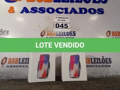 LOTE 045 - 02 SUPORTES PARA CELULAR. (NO ESTADO) ATENÇÃO! FAZER A VISITAÇÃO ANTES DE ARREMATAR, NÃO SABEMOS SE FUNCIONA. LEILÃO NÃO TEM GARANTIA E NEM DEVOLUÇÃO, SUJEITO A POSSÍVEIS AVARIAS VISÍVEIS/OCULTAS E/OU AUSÊNCIA DE COMPONENTES.