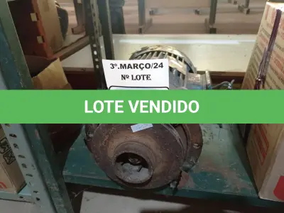 LOTE 135 - 01 MOTOR ELÉTRICO. (NO ESTADO) ATENÇÃO! FAZER A VISITAÇÃO ANTES DE ARREMATAR, NÃO SABEMOS SE FUNCIONA. LEILÃO NÃO TEM GARANTIA E NEM DEVOLUÇÃO, SUJEITO A POSSÍVEIS AVARIAS VISÍVEIS/OCULTAS E/OU AUSÊNCIA DE COMPONENTES.