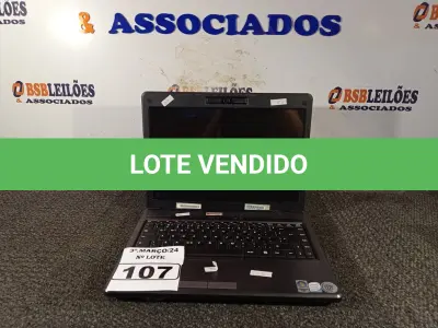 LOTE 107 - 01 NOTEBOOK MARCA VECTOR. (NO ESTADO) ATENÇÃO! FAZER A VISITAÇÃO ANTES DE ARREMATAR, NÃO SABEMOS SE FUNCIONA. LEILÃO NÃO TEM GARANTIA E NEM DEVOLUÇÃO, SUJEITO A POSSÍVEIS AVARIAS VISÍVEIS/OCULTAS E/OU AUSÊNCIA DE COMPONENTES.