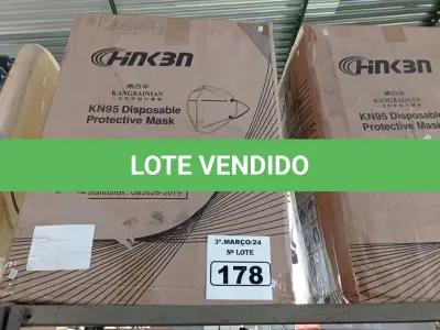 LOTE 178 - 01 LOTE COM GRANDE QUANTIDADE DE MASCARAS DE PROTEÇÃO. (NO ESTADO) ATENÇÃO! FAZER A VISITAÇÃO ANTES DE ARREMATAR, NÃO SABEMOS SE FUNCIONA. LEILÃO NÃO TEM GARANTIA E NEM DEVOLUÇÃO, SUJEITO A POSSÍVEIS AVARIAS VISÍVEIS/OCULTAS E/OU AUSÊNCIA DE COMPONENTES.