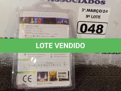 LOTE 048 - 01 JOGO DE FITA LED COM CONTROLE REMOTO. (NO ESTADO) ATENÇÃO! FAZER A VISITAÇÃO ANTES DE ARREMATAR, NÃO SABEMOS SE FUNCIONA. LEILÃO NÃO TEM GARANTIA E NEM DEVOLUÇÃO, SUJEITO A POSSÍVEIS AVARIAS VISÍVEIS/OCULTAS E/OU AUSÊNCIA DE COMPONENTES.