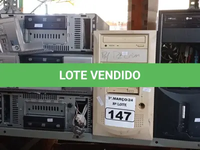 LOTE 147 - 05 CPU’S MARCAS E MODELOS DIVERSOS PARA RETIRADA DE PEÇAS. (NO ESTADO) ATENÇÃO! FAZER A VISITAÇÃO ANTES DE ARREMATAR, NÃO SABEMOS SE FUNCIONA. LEILÃO NÃO TEM GARANTIA E NEM DEVOLUÇÃO, SUJEITO A POSSÍVEIS AVARIAS VISÍVEIS/OCULTAS E/OU AUSÊNCIA DE COMPONENTES.