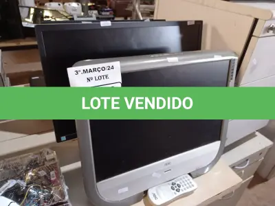 LOTE 271 - 04 MONITORES MARCAS E MODELOS DIVERSOS PARA RETIRADA DE PEÇAS. (NO ESTADO) ATENÇÃO! FAZER A VISITAÇÃO ANTES DE ARREMATAR, NÃO SABEMOS SE FUNCIONA. LEILÃO NÃO TEM GARANTIA E NEM DEVOLUÇÃO, SUJEITO A POSSÍVEIS AVARIAS VISÍVEIS/OCULTAS E/OU AUSÊNCIA DE COMPONENTES.