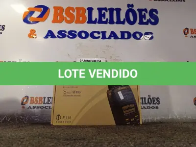 LOTE 001 - 01 RÁDIO COMUNICADOR. (NO ESTADO) ATENÇÃO! FAZER A VISITAÇÃO ANTES DE ARREMATAR, NÃO SABEMOS SE FUNCIONA. LEILÃO NÃO TEM GARANTIA E NEM DEVOLUÇÃO, SUJEITO A POSSÍVEIS AVARIAS VISÍVEIS/OCULTAS E/OU AUSÊNCIA DE COMPONENTES.