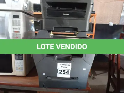 LOTE 254 - 03 IMPRESSORAS MARCAS E MODELOS DIVERSOS PARA RETIRADA DE PEÇAS. (NO ESTADO) ATENÇÃO! FAZER A VISITAÇÃO ANTES DE ARREMATAR, NÃO SABEMOS SE FUNCIONA. LEILÃO NÃO TEM GARANTIA E NEM DEVOLUÇÃO, SUJEITO A POSSÍVEIS AVARIAS VISÍVEIS/OCULTAS E/OU AUSÊNCIA DE COMPONENTES.