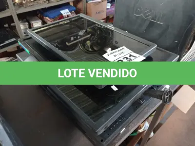 LOTE 231 - 07 MONITORES MARCAS E MODELOS DIVERSOS PARA RETIRADA DE PEÇAS. (NO ESTADO) ATENÇÃO! FAZER A VISITAÇÃO ANTES DE ARREMATAR, NÃO SABEMOS SE FUNCIONA. LEILÃO NÃO TEM GARANTIA E NEM DEVOLUÇÃO, SUJEITO A POSSÍVEIS AVARIAS VISÍVEIS/OCULTAS E/OU AUSÊNCIA DE COMPONENTES.