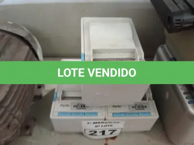 LOTE 217 - 03 IMPRESSORAS DE CUPOM. (NO ESTADO) ATENÇÃO! FAZER A VISITAÇÃO ANTES DE ARREMATAR, NÃO SABEMOS SE FUNCIONA. LEILÃO NÃO TEM GARANTIA E NEM DEVOLUÇÃO, SUJEITO A POSSÍVEIS AVARIAS VISÍVEIS/OCULTAS E/OU AUSÊNCIA DE COMPONENTES.
