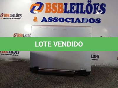 LOTE 102 - 01 NOTEBOOK MARCA VECTOR. (NO ESTADO) ATENÇÃO! FAZER A VISITAÇÃO ANTES DE ARREMATAR, NÃO SABEMOS SE FUNCIONA. LEILÃO NÃO TEM GARANTIA E NEM DEVOLUÇÃO, SUJEITO A POSSÍVEIS AVARIAS VISÍVEIS/OCULTAS E/OU AUSÊNCIA DE COMPONENTES.
