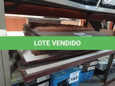 LOTE 186 - 01 LOTE COM QUADROS DECORATIVOS DIVERSOS. (NO ESTADO) ATENÇÃO! FAZER A VISITAÇÃO ANTES DE ARREMATAR, NÃO SABEMOS SE FUNCIONA. LEILÃO NÃO TEM GARANTIA E NEM DEVOLUÇÃO, SUJEITO A POSSÍVEIS AVARIAS VISÍVEIS/OCULTAS E/OU AUSÊNCIA DE COMPONENTES.