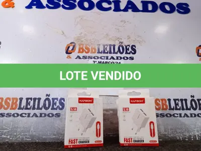 LOTE 056 - 02 CARREGADORES USB TIPO “C”. (NO ESTADO) ATENÇÃO! FAZER A VISITAÇÃO ANTES DE ARREMATAR, NÃO SABEMOS SE FUNCIONA. LEILÃO NÃO TEM GARANTIA E NEM DEVOLUÇÃO, SUJEITO A POSSÍVEIS AVARIAS VISÍVEIS/OCULTAS E/OU AUSÊNCIA DE COMPONENTES.