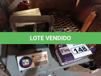LOTE 148 - 01 LOTE COM MATERIAIS DIVERSOS. (NO ESTADO) ATENÇÃO! FAZER A VISITAÇÃO ANTES DE ARREMATAR, NÃO SABEMOS SE FUNCIONA. LEILÃO NÃO TEM GARANTIA E NEM DEVOLUÇÃO, SUJEITO A POSSÍVEIS AVARIAS VISÍVEIS/OCULTAS E/OU AUSÊNCIA DE COMPONENTES.