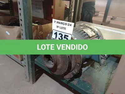 LOTE 135 - 01 MOTOR ELÉTRICO. (NO ESTADO) ATENÇÃO! FAZER A VISITAÇÃO ANTES DE ARREMATAR, NÃO SABEMOS SE FUNCIONA. LEILÃO NÃO TEM GARANTIA E NEM DEVOLUÇÃO, SUJEITO A POSSÍVEIS AVARIAS VISÍVEIS/OCULTAS E/OU AUSÊNCIA DE COMPONENTES.