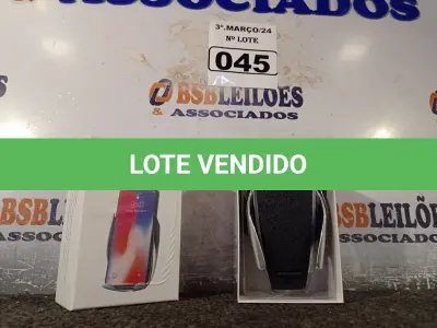 LOTE 045 - 02 SUPORTES PARA CELULAR. (NO ESTADO) ATENÇÃO! FAZER A VISITAÇÃO ANTES DE ARREMATAR, NÃO SABEMOS SE FUNCIONA. LEILÃO NÃO TEM GARANTIA E NEM DEVOLUÇÃO, SUJEITO A POSSÍVEIS AVARIAS VISÍVEIS/OCULTAS E/OU AUSÊNCIA DE COMPONENTES.