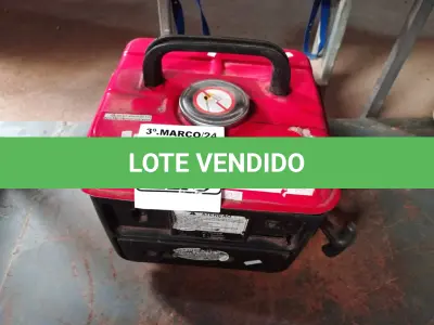LOTE 225 - 01 GERADOR MOTOMIL A GASOLINA. (NO ESTADO) ATENÇÃO! FAZER A VISITAÇÃO ANTES DE ARREMATAR, NÃO SABEMOS SE FUNCIONA. LEILÃO NÃO TEM GARANTIA E NEM DEVOLUÇÃO, SUJEITO A POSSÍVEIS AVARIAS VISÍVEIS/OCULTAS E/OU AUSÊNCIA DE COMPONENTES.