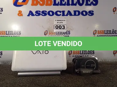 LOTE 003 - 01 NETBOOK E 01 FILMADORA MARCAS E MODELOS DIVERSOS. (NO ESTADO) ATENÇÃO! FAZER A VISITAÇÃO ANTES DE ARREMATAR, NÃO SABEMOS SE FUNCIONA. LEILÃO NÃO TEM GARANTIA E NEM DEVOLUÇÃO, SUJEITO A POSSÍVEIS AVARIAS VISÍVEIS/OCULTAS E/OU AUSÊNCIA DE COMPONENTES.