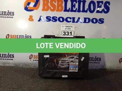 LOTE 331 - 01 JATO DE ALTA PRESSÃO A BATERIA. (NO ESTADO) ATENÇÃO! FAZER A VISITAÇÃO ANTES DE ARREMATAR, NÃO SABEMOS SE FUNCIONA. LEILÃO NÃO TEM GARANTIA E NEM DEVOLUÇÃO, SUJEITO A POSSÍVEIS AVARIAS VISÍVEIS/OCULTAS E/OU AUSÊNCIA DE COMPONENTES.