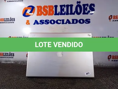 LOTE 366 - 01 MACBOOK PARA RETIRADA DE PEÇAS. (NO ESTADO) ATENÇÃO! FAZER A VISITAÇÃO ANTES DE ARREMATAR, NÃO SABEMOS SE FUNCIONA. LEILÃO NÃO TEM GARANTIA E NEM DEVOLUÇÃO, SUJEITO A POSSÍVEIS AVARIAS VISÍVEIS/OCULTAS E/OU AUSÊNCIA DE COMPONENTES.