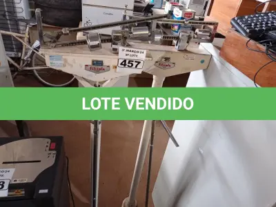 LOTE 457 - 02 BALANÇAS DE POSTO DE SAÚDE. (NO ESTADO) ATENÇÃO! FAZER A VISITAÇÃO ANTES DE ARREMATAR, NÃO SABEMOS SE FUNCIONA. LEILÃO NÃO TEM GARANTIA E NEM DEVOLUÇÃO, SUJEITO A POSSÍVEIS AVARIAS VISÍVEIS/OCULTAS E/OU AUSÊNCIA DE COMPONENTES.