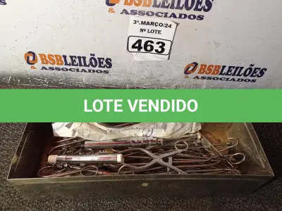 LOTE 463 - 01 JOGO DE INSTRUMENTAL ODONTOLÓGICO. (NO ESTADO) ATENÇÃO! FAZER A VISITAÇÃO ANTES DE ARREMATAR, NÃO SABEMOS SE FUNCIONA. LEILÃO NÃO TEM GARANTIA E NEM DEVOLUÇÃO, SUJEITO A POSSÍVEIS AVARIAS VISÍVEIS/OCULTAS E/OU AUSÊNCIA DE COMPONENTES.