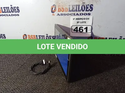 LOTE 461 - 01 TABLET MARCA SAMSUNG COM CABO. (NO ESTADO) ATENÇÃO! FAZER A VISITAÇÃO ANTES DE ARREMATAR, NÃO SABEMOS SE FUNCIONA. LEILÃO NÃO TEM GARANTIA E NEM DEVOLUÇÃO, SUJEITO A POSSÍVEIS AVARIAS VISÍVEIS/OCULTAS E/OU AUSÊNCIA DE COMPONENTES.
