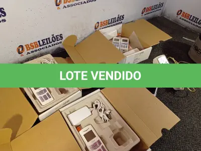 LOTE 385 - 03 APARELHOS DE TELEFONE. (NO ESTADO) ATENÇÃO! FAZER A VISITAÇÃO ANTES DE ARREMATAR, NÃO SABEMOS SE FUNCIONA. LEILÃO NÃO TEM GARANTIA E NEM DEVOLUÇÃO, SUJEITO A POSSÍVEIS AVARIAS VISÍVEIS/OCULTAS E/OU AUSÊNCIA DE COMPONENTES.