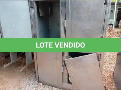 LOTE 478 - 01 GELADEIRA INDUSTRIAL EM INOX PARA RETIRADA DE PEÇAS. (NO ESTADO) ATENÇÃO! FAZER A VISITAÇÃO ANTES DE ARREMATAR, NÃO SABEMOS SE FUNCIONA. LEILÃO NÃO TEM GARANTIA E NEM DEVOLUÇÃO, SUJEITO A POSSÍVEIS AVARIAS VISÍVEIS/OCULTAS E/OU AUSÊNCIA DE COMPONENTES.