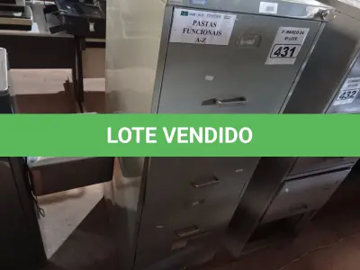 LOTE 431 - 01 ARQUIVO DE AÇO COM 04 GAVETAS. (NO ESTADO) ATENÇÃO! FAZER A VISITAÇÃO ANTES DE ARREMATAR, NÃO SABEMOS SE FUNCIONA. LEILÃO NÃO TEM GARANTIA E NEM DEVOLUÇÃO, SUJEITO A POSSÍVEIS AVARIAS VISÍVEIS/OCULTAS E/OU AUSÊNCIA DE COMPONENTES.