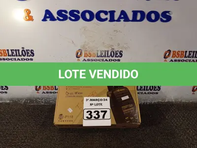 LOTE 337 - 01 RÁDIO COMUNICADOR. (NO ESTADO) ATENÇÃO! FAZER A VISITAÇÃO ANTES DE ARREMATAR, NÃO SABEMOS SE FUNCIONA. LEILÃO NÃO TEM GARANTIA E NEM DEVOLUÇÃO, SUJEITO A POSSÍVEIS AVARIAS VISÍVEIS/OCULTAS E/OU AUSÊNCIA DE COMPONENTES.