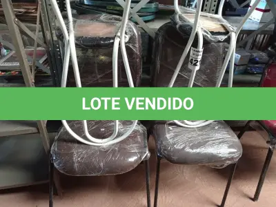 LOTE 421 - 03 CADEIRAS MARCAS E MODELOS DIVERSOS. (NO ESTADO) ATENÇÃO! FAZER A VISITAÇÃO ANTES DE ARREMATAR, NÃO SABEMOS SE FUNCIONA. LEILÃO NÃO TEM GARANTIA E NEM DEVOLUÇÃO, SUJEITO A POSSÍVEIS AVARIAS VISÍVEIS/OCULTAS E/OU AUSÊNCIA DE COMPONENTES.