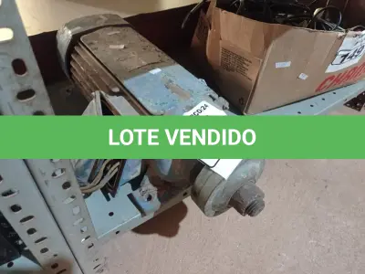 LOTE 150 - 01 MOTOR ELÉTRICO. (NO ESTADO) ATENÇÃO! FAZER A VISITAÇÃO ANTES DE ARREMATAR, NÃO SABEMOS SE FUNCIONA. LEILÃO NÃO TEM GARANTIA E NEM DEVOLUÇÃO, SUJEITO A POSSÍVEIS AVARIAS VISÍVEIS/OCULTAS E/OU AUSÊNCIA DE COMPONENTES.